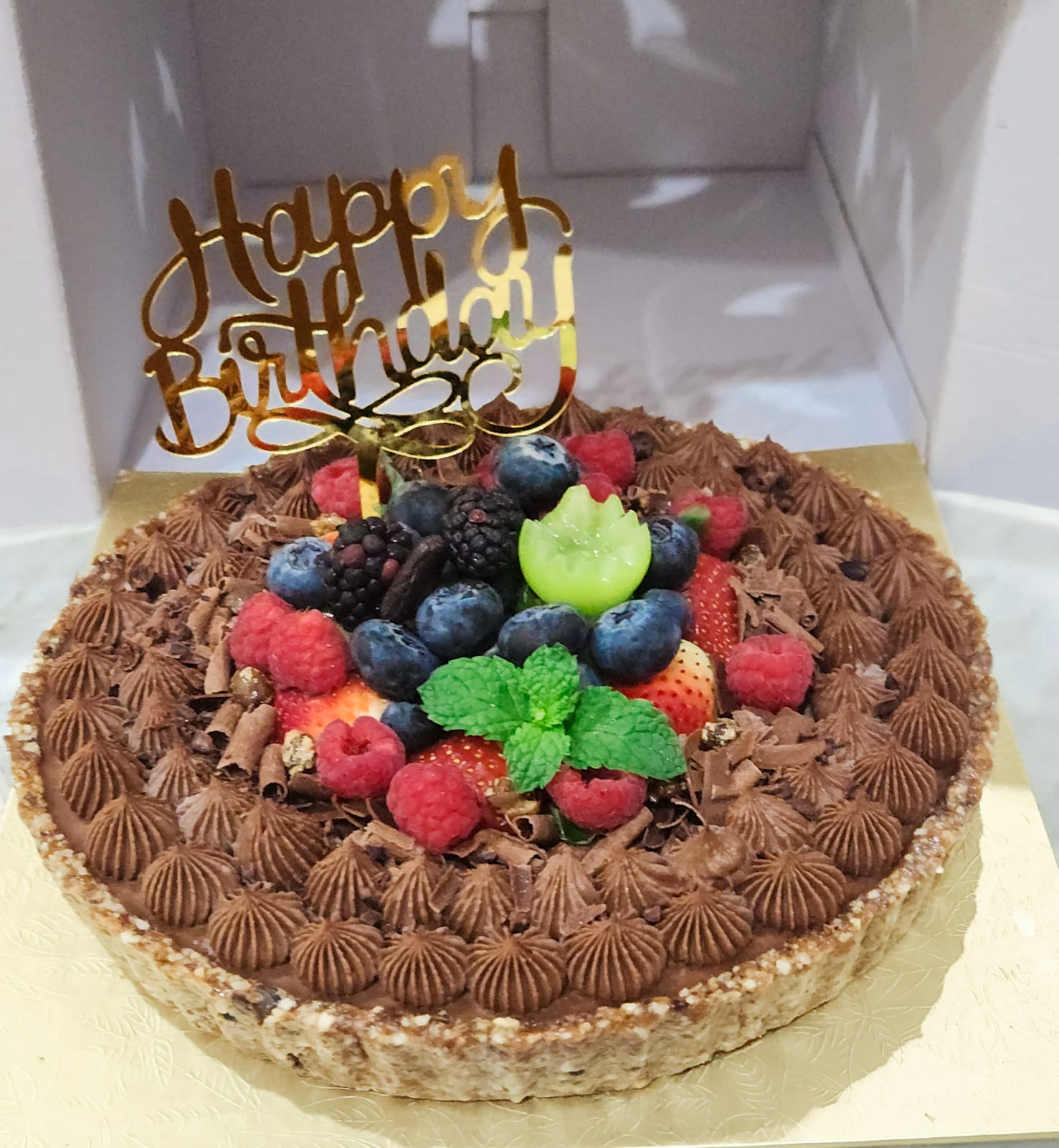 D24 Raw Vegan Hazelnut Dark Chocolate Tart 24cm