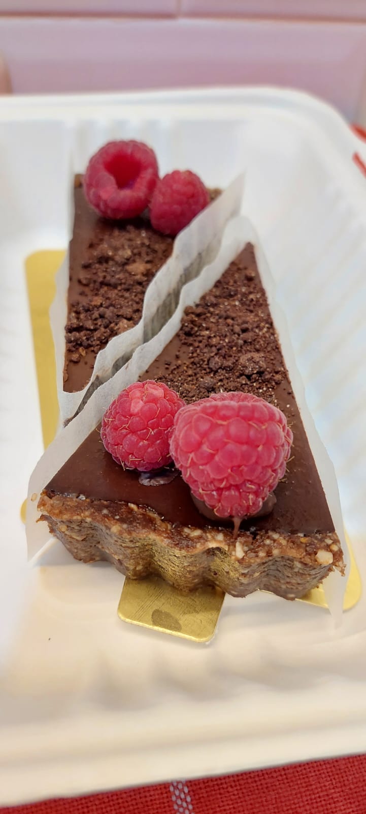 Hazelnut Dark Chocolate tart (Slice)