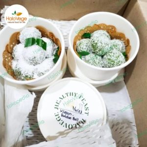 Raw Vegan Klepon