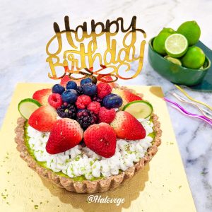 D18 Raw Vegan Avocado Key Lime Pie D18